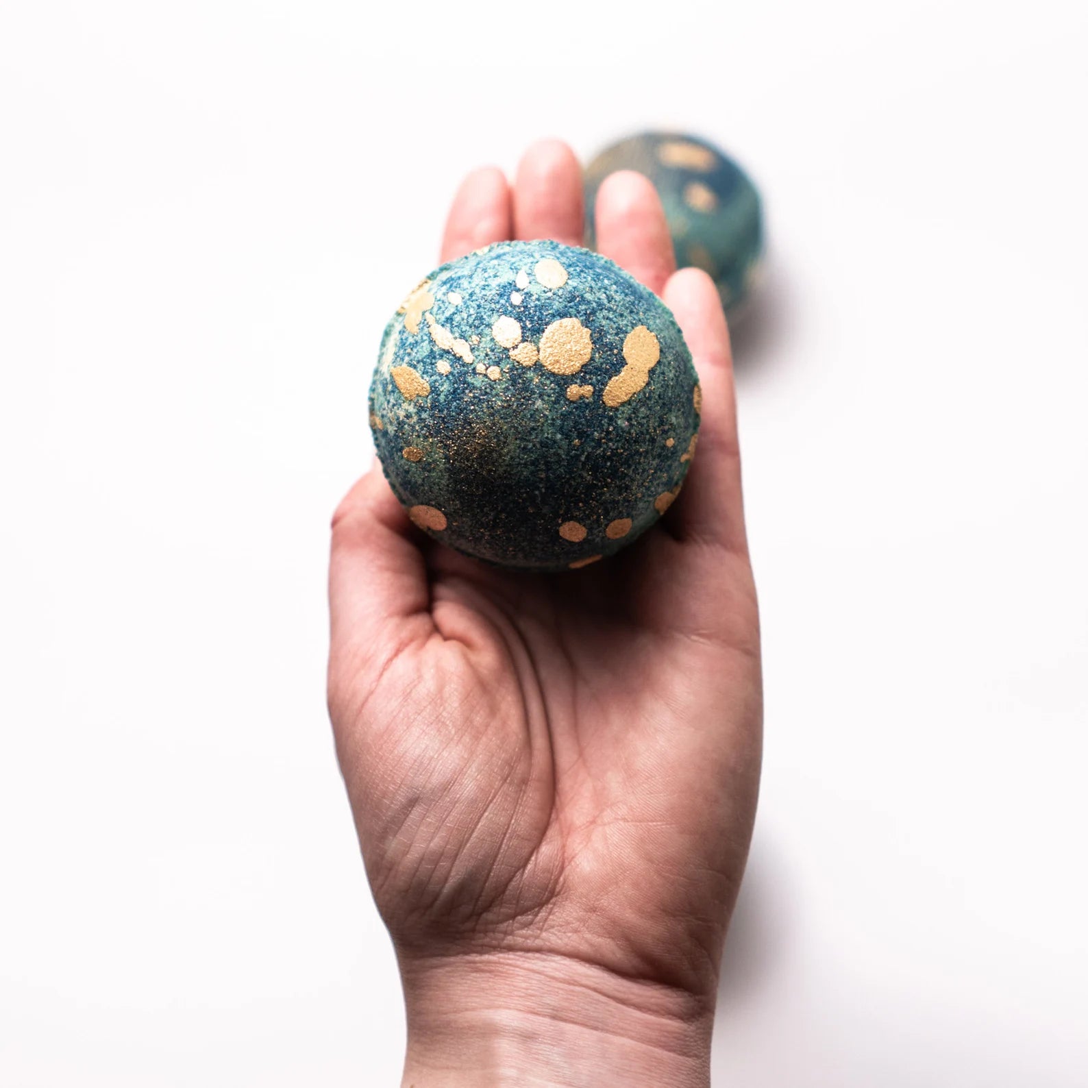 Gardenya Kokulu Banyo Topu 3 Adet – Sıcak ve Derin Rahatlama Deneyimi