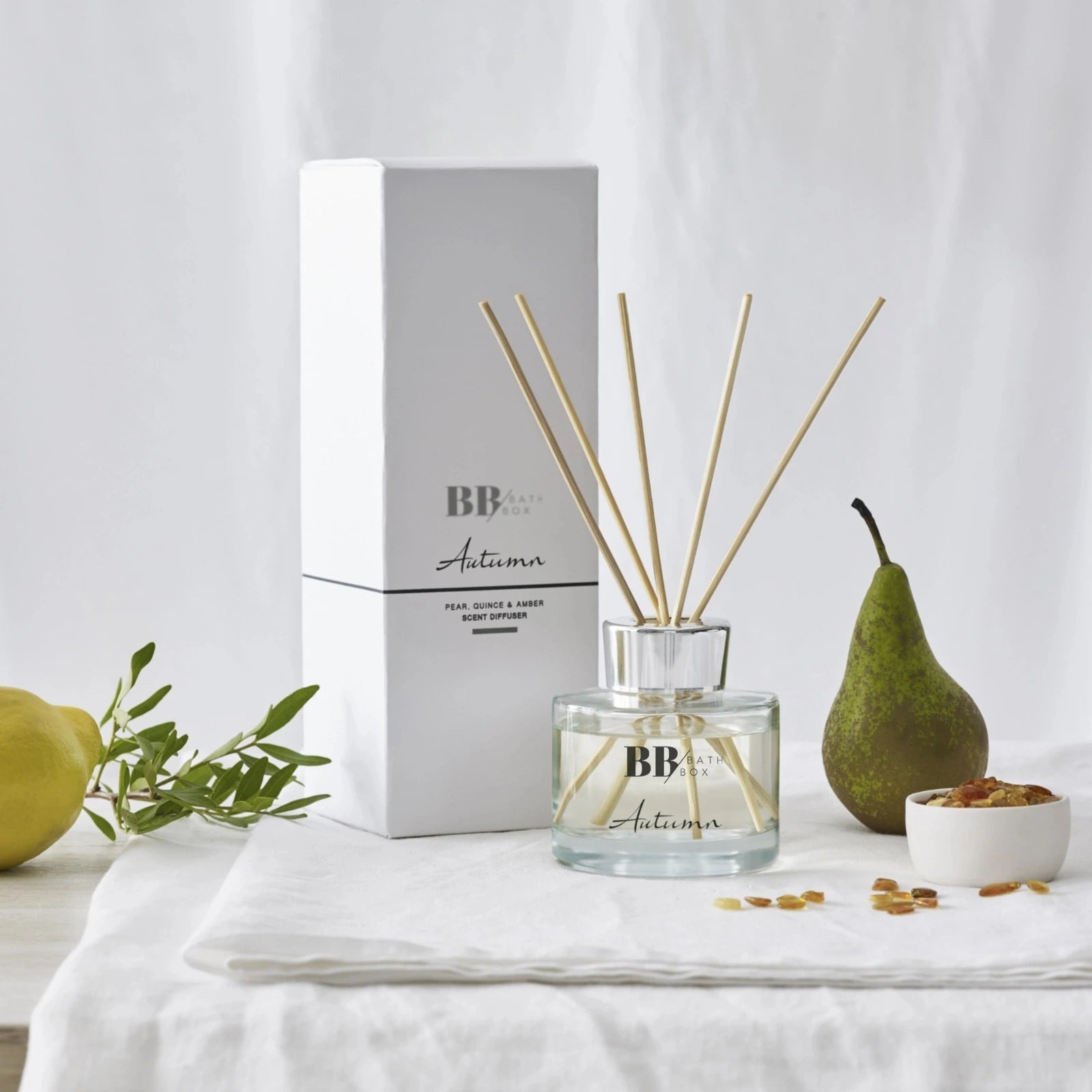 Autumn Çubuklu Oda Kokusu 120 ml – Sonbaharın Sıcak ve Doğal Esanslarıyla Ferahlatıcı Atmosfer