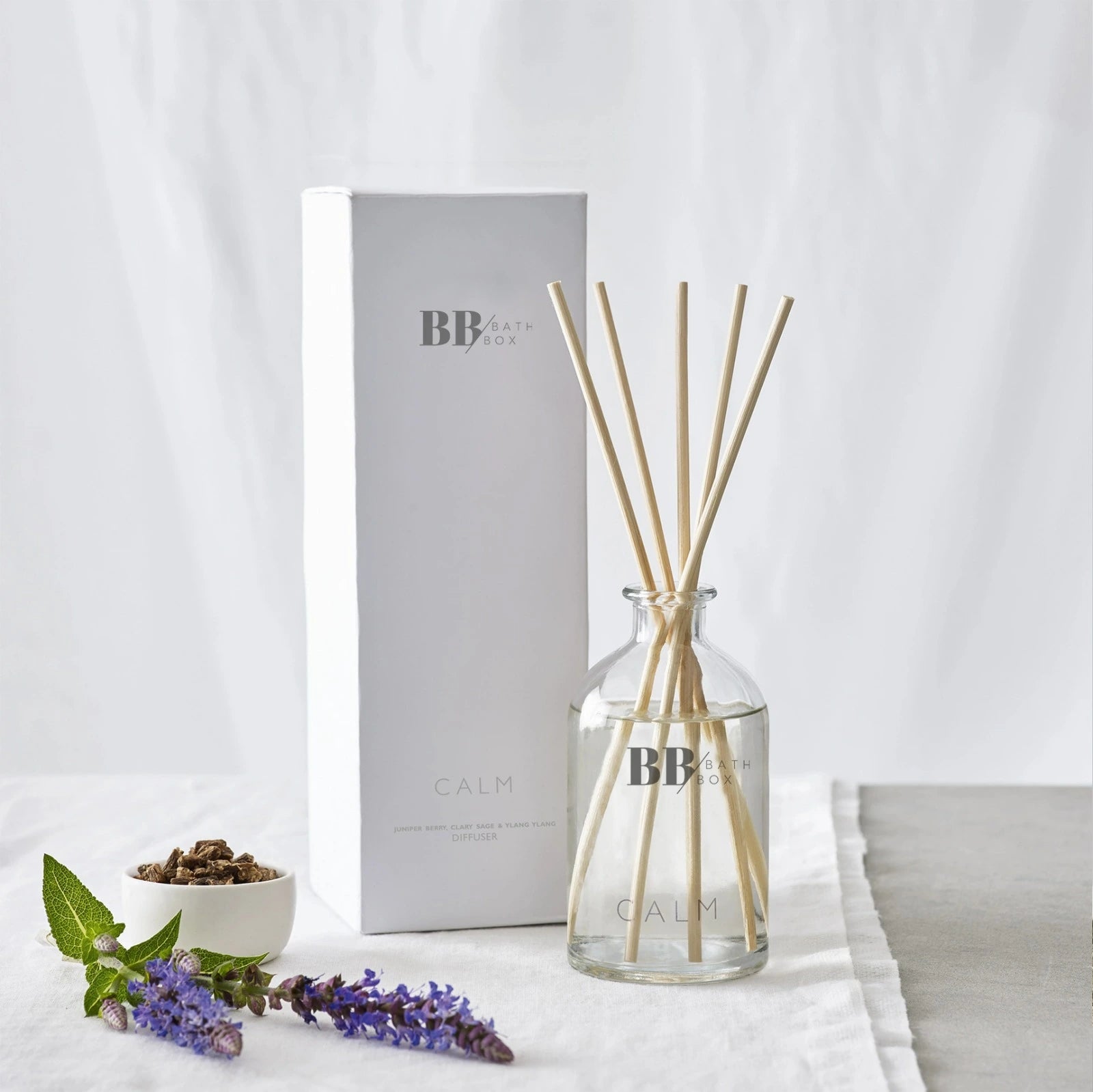 Calm Çubuklu Oda Kokusu 100 ml – Sakinleştirici ve Rahatlatıcı Atmosfer Yaratın